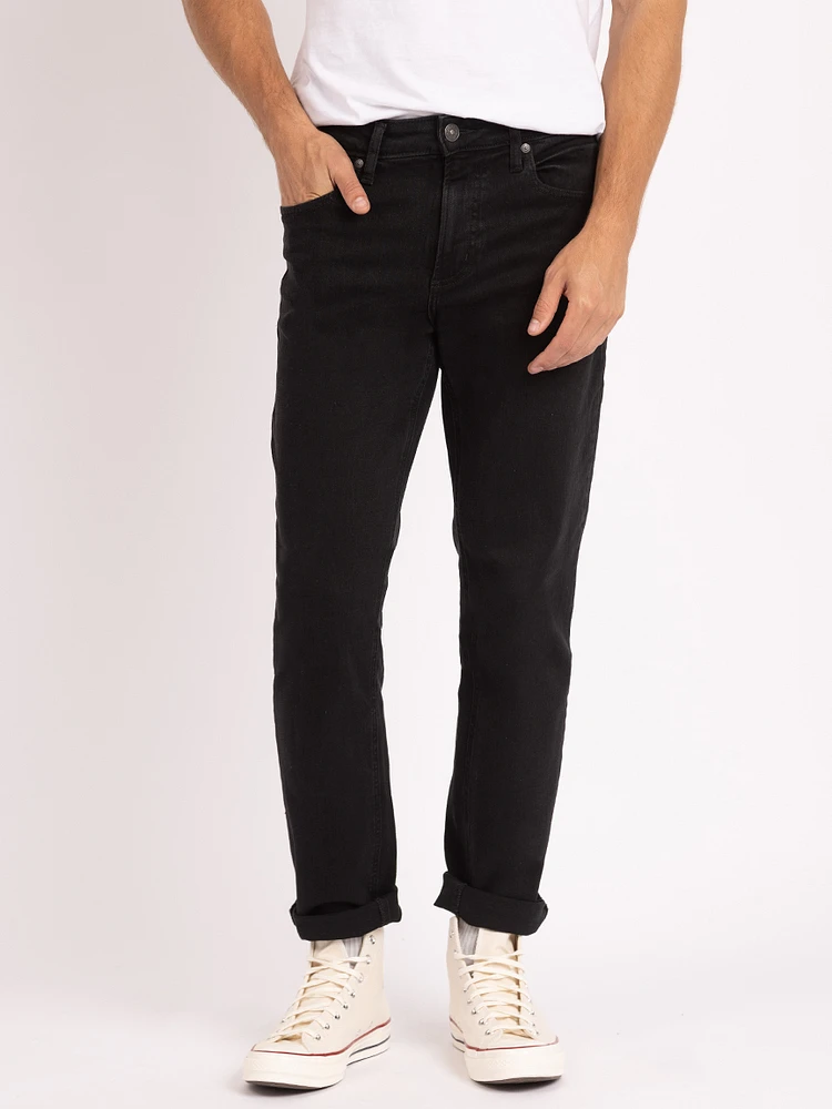 eddie athletic taper jean black