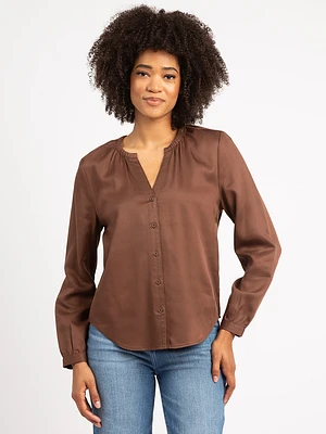 remy vneck shirt