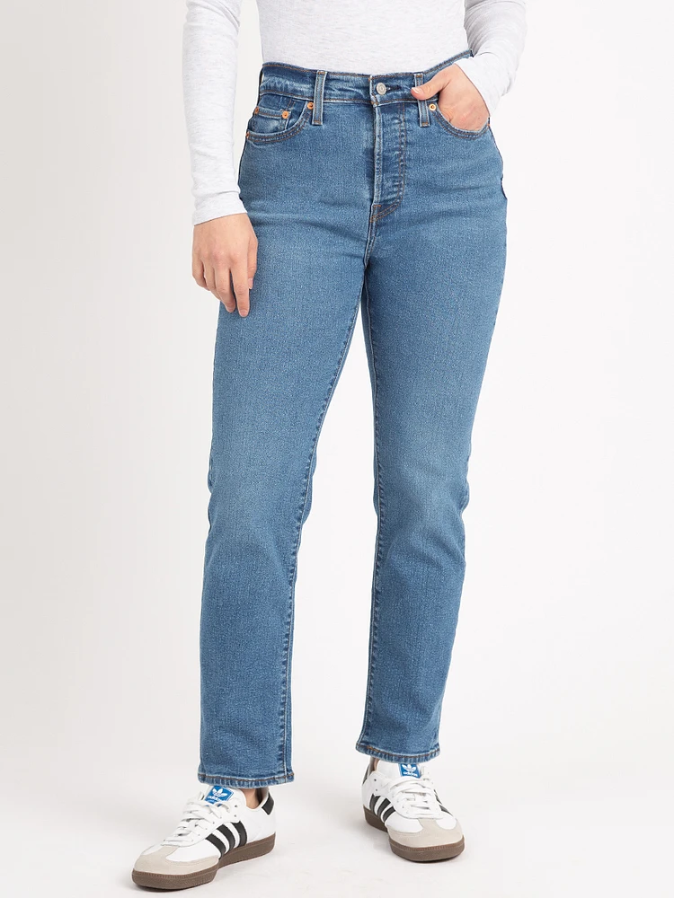 wedgie straight jeans