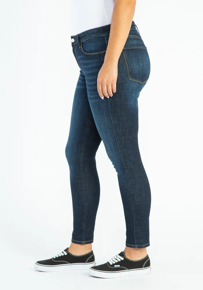 sexy curve mid rise skinny jeans