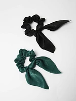 2 pack satin scrunchies