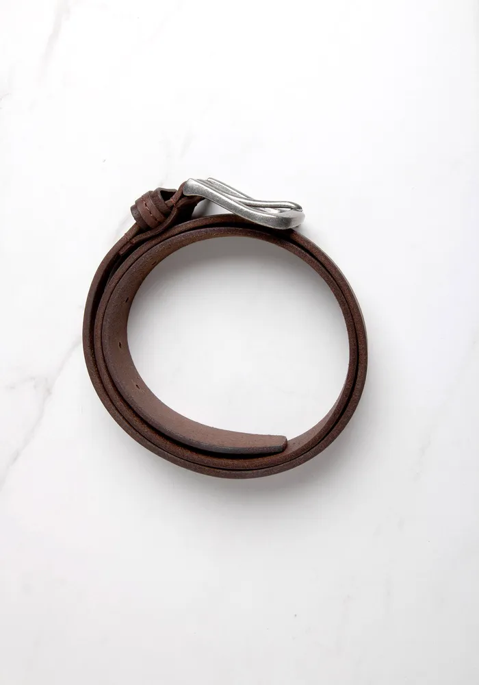 men's leather belt with stitched loop