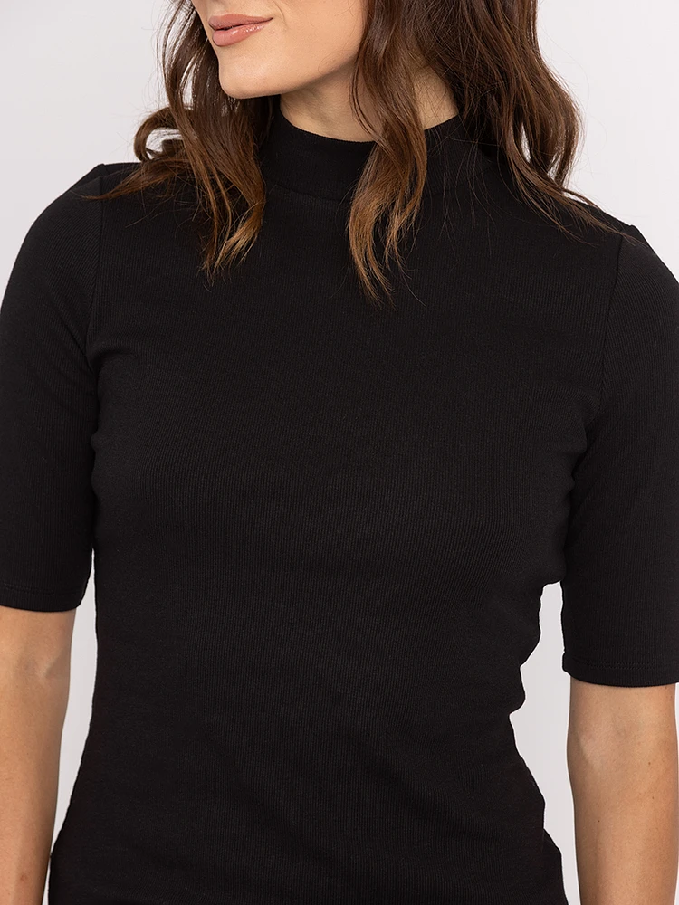 signey mock neck top