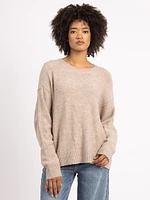 yuki crew neck sweater