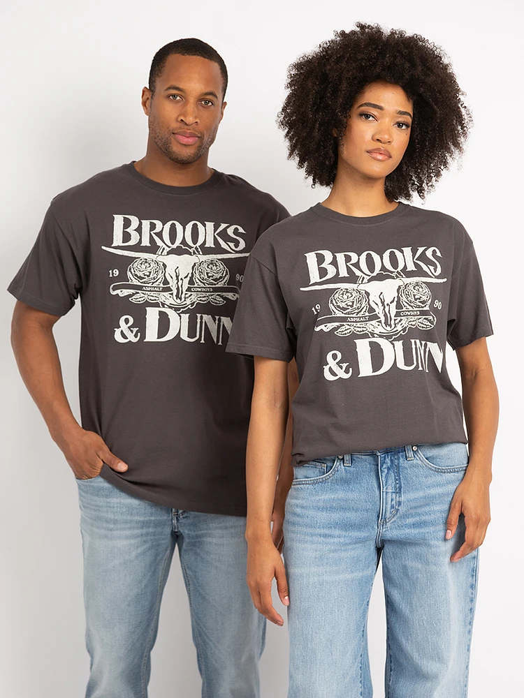 brook's and dunn graphic tee