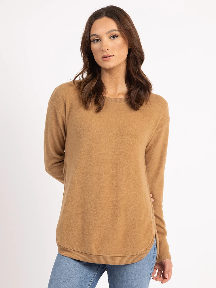 logan scoop neck top