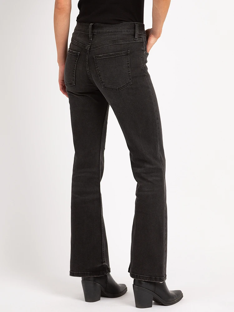 olivia bootcut jean washed black