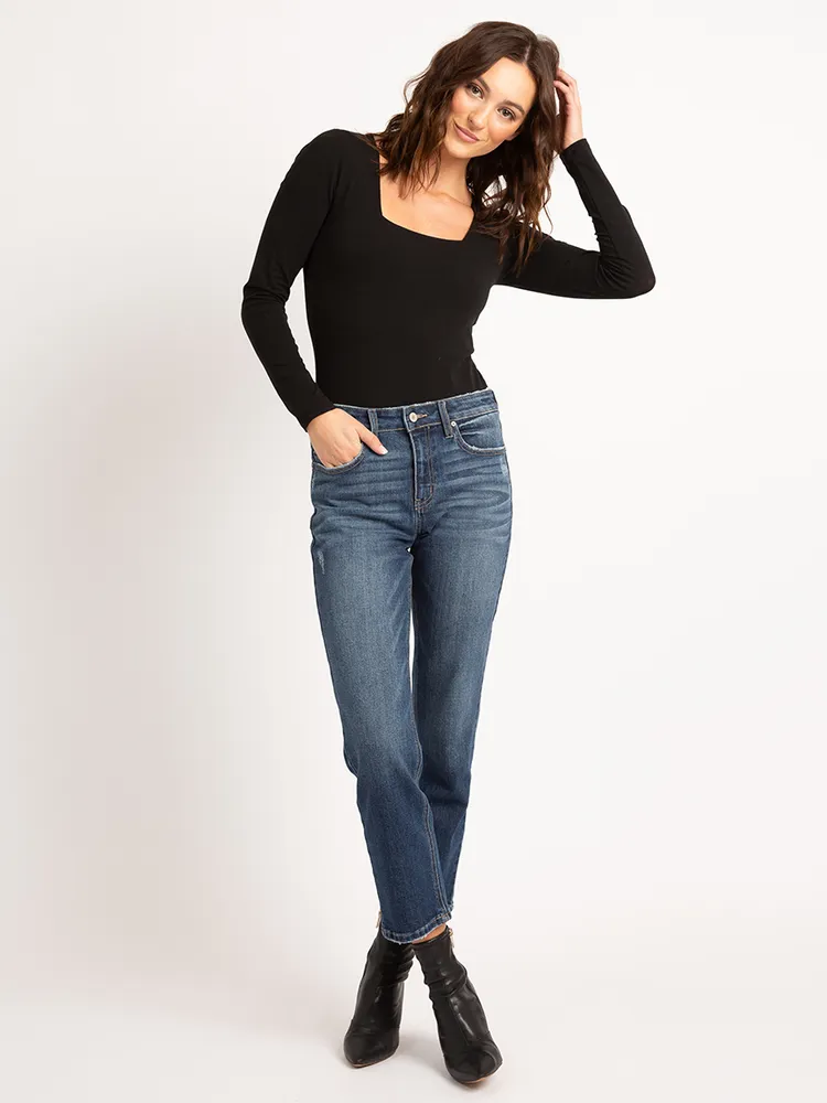 mid-rise slim straight jean