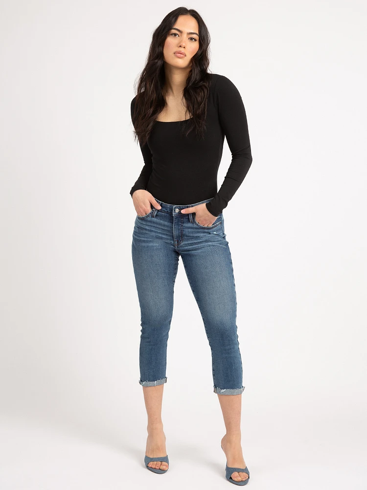 mid-rise capri jeans medium wash