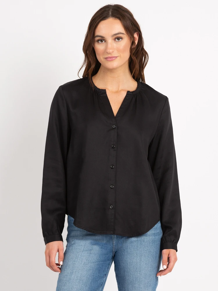 remy vneck shirt