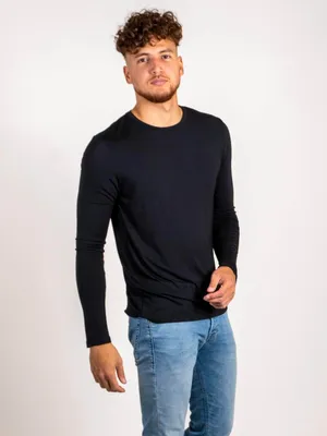 Nu t-shirt noir manches longues en bambou