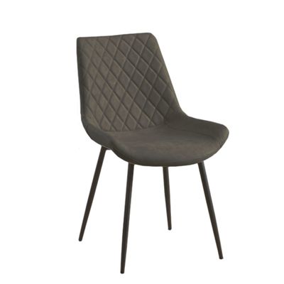 Grey chair – Cosmopolitain