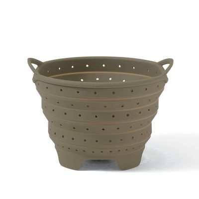 2-in-1 Strainer and Steaming Basket