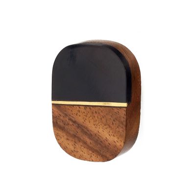 Oval handle – Wood and black