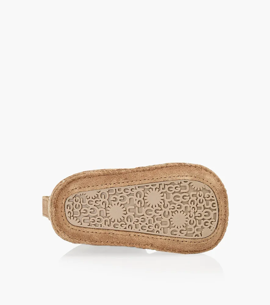 UGG I BABY NEWMEL & BEANIE - Tan | BrownsShoes