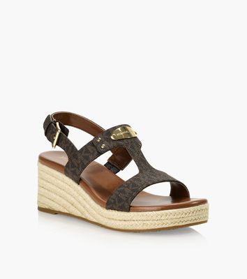 MICHAEL KORS MK PLATE WEDGE | BrownsShoes | Bramalea City Centre