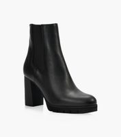 LA CANADIENNE MARGARET - Black Leather | BrownsShoes