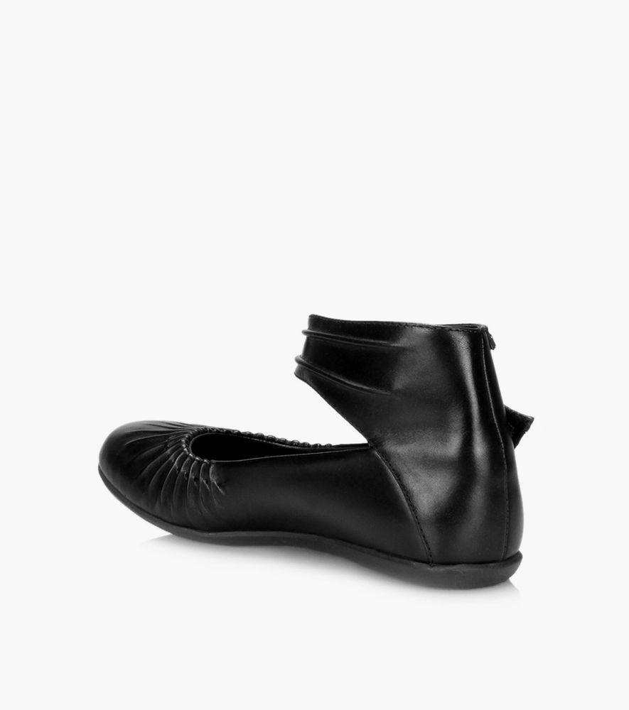 BROWNS COLLEGE CEREMONY - Black | BrownsShoes