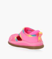 UGG DELTA CLOSED TOE - Pink | BrownsShoes