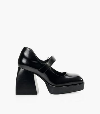 B2 CAMILLA - Black Leather | BrownsShoes