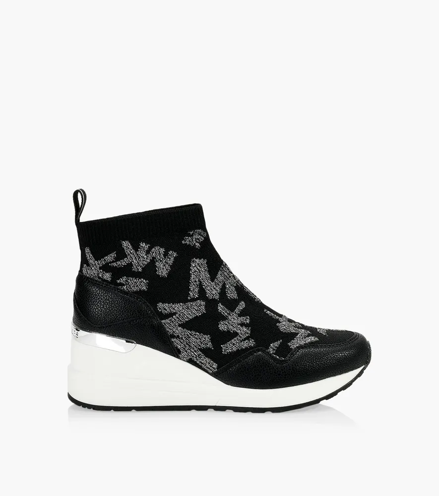 MICHAEL MICHAEL KORS + MICHAEL KORS NEO SOCK LOGO - Black & Colour |  BrownsShoes | Yorkdale Mall