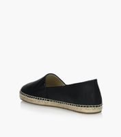 MICHAEL KORS KENDRICK SLIP ON | BrownsShoes