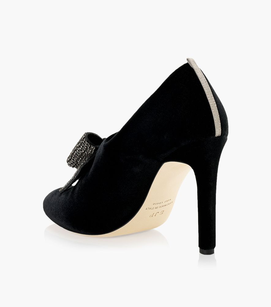 SJP BOWLES - Black Velvet | BrownsShoes