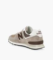 NEW BALANCE 574 | BrownsShoes