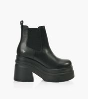 WINDSOR SMITH MAGNETIC BOOT - Black Leather | BrownsShoes