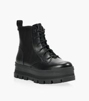 UGG SIDNEE - Black Leather | BrownsShoes