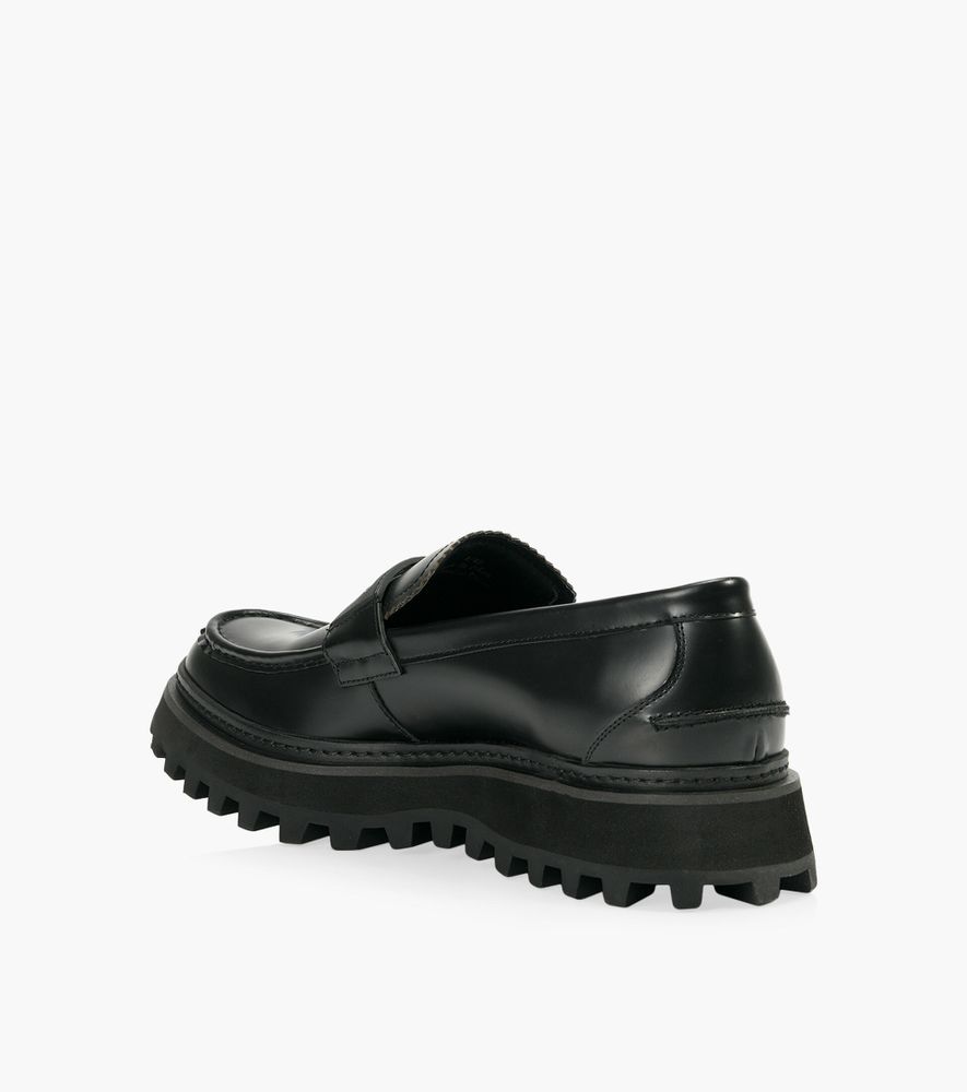 INTENSI BANK - Black Patent Leather | BrownsShoes