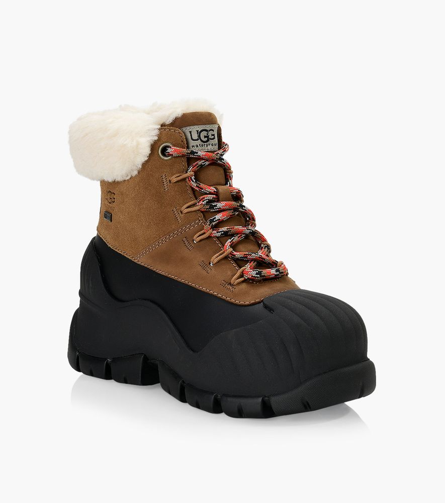 UGG ADIROAM HIKER - Tan Leather | BrownsShoes