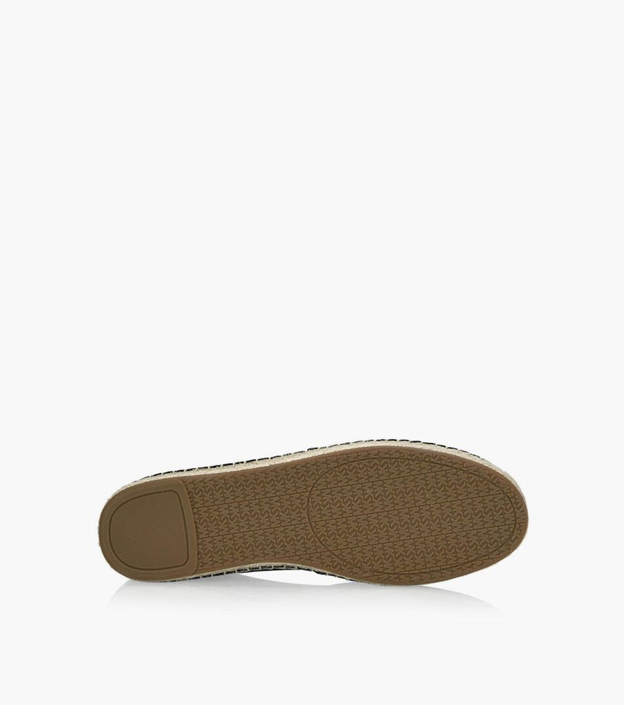 MICHAEL KORS KENDRICK SLIP ON | BrownsShoes