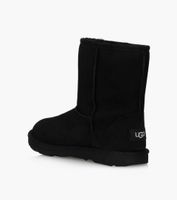 UGG CLASSIC II | BrownsShoes