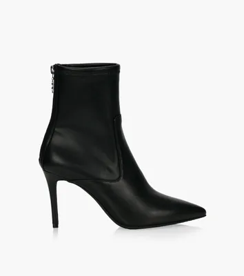 WISHBONE MAGGIE - Black Leather | BrownsShoes