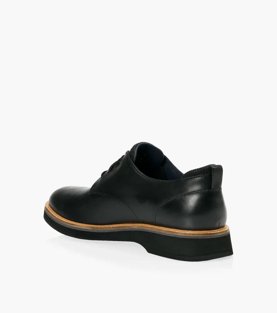 COLE HAAN OSBORN GRAND 360