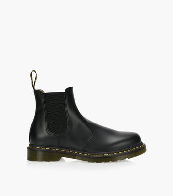 DR. MARTENS 2976 YELLOW STITCH CHELSEA BOOTS - Black Leather | BrownsShoes