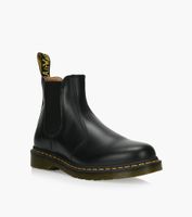 DR. MARTENS 2976 YELLOW STITCH CHELSEA BOOTS - Black Leather | BrownsShoes