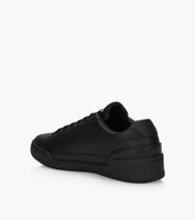 LACOSTE CHALLENGE - Black Leather | BrownsShoes