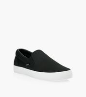 LACOSTE JUMP SERVE SLIP-ON