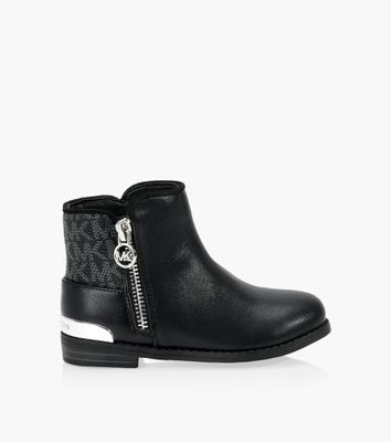 MICHAEL KORS EMMA THEODORA - Black & Colour | BrownsShoes | Bramalea City  Centre