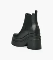 WINDSOR SMITH MAGNETIC BOOT - Black Leather | BrownsShoes