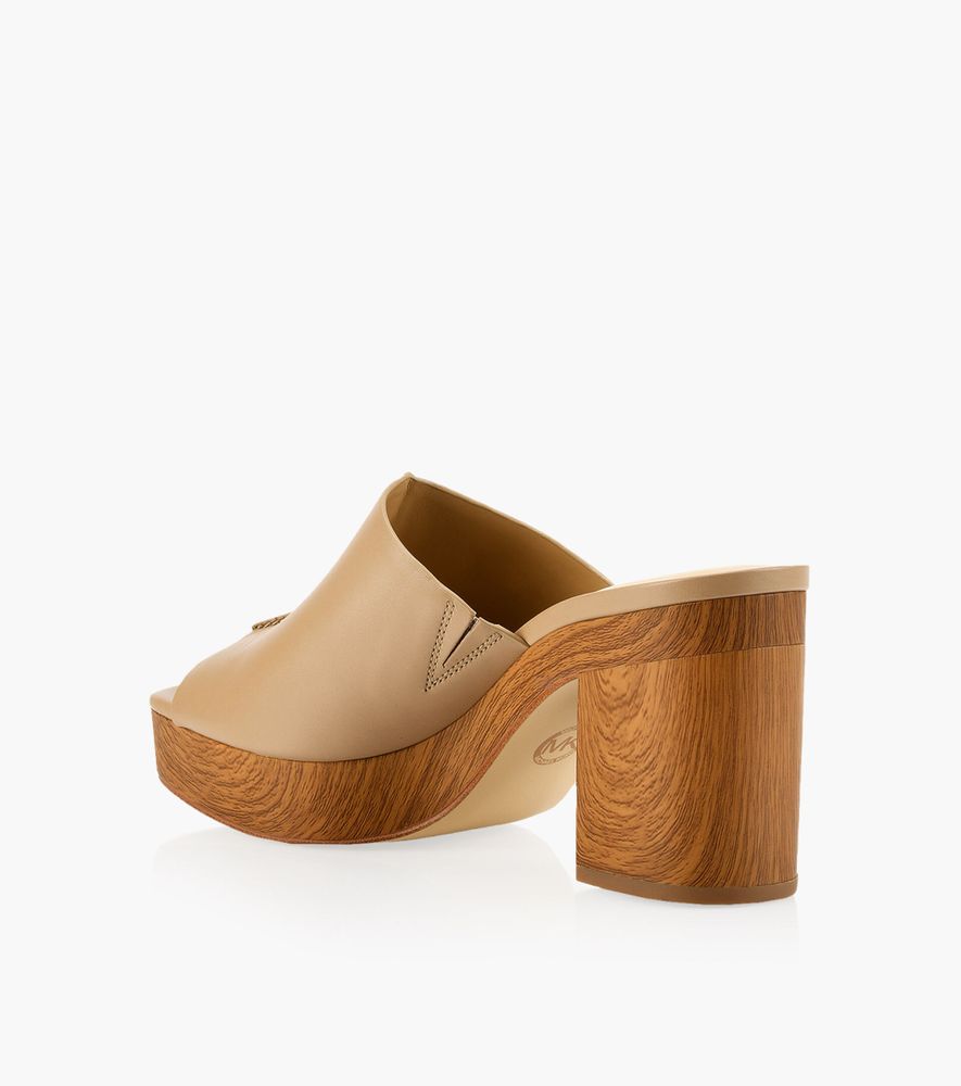 MICHAEL KORS ALDRICH MULE | BrownsShoes