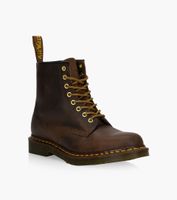 DR. MARTENS 1460 LACE UP