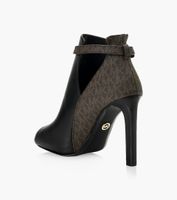 MICHAEL KORS LAWSON OPEN TOE