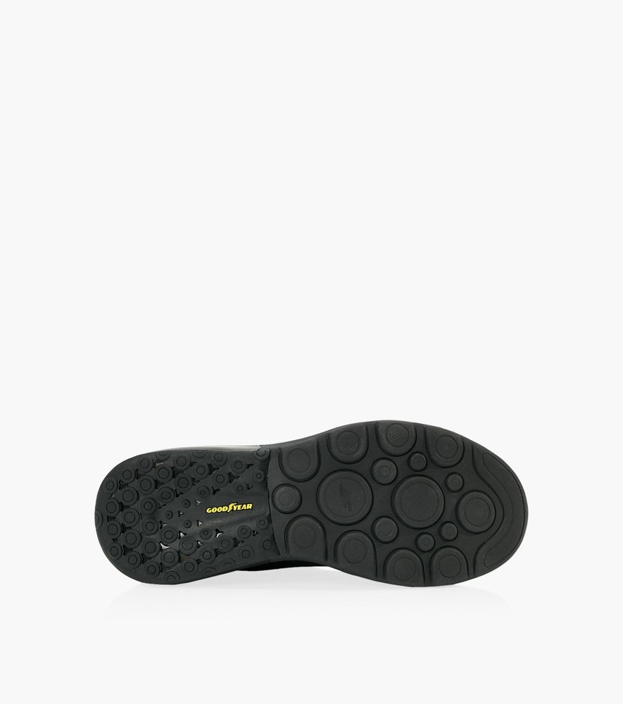 SKECHERS WALK AIR 2.0 CROSSER - Black Fabric | BrownsShoes