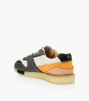 CLARKS ORIGINALS TORRUN - Suede | BrownsShoes