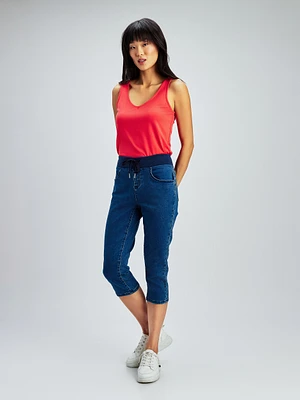 Pull-on skinny denim capri