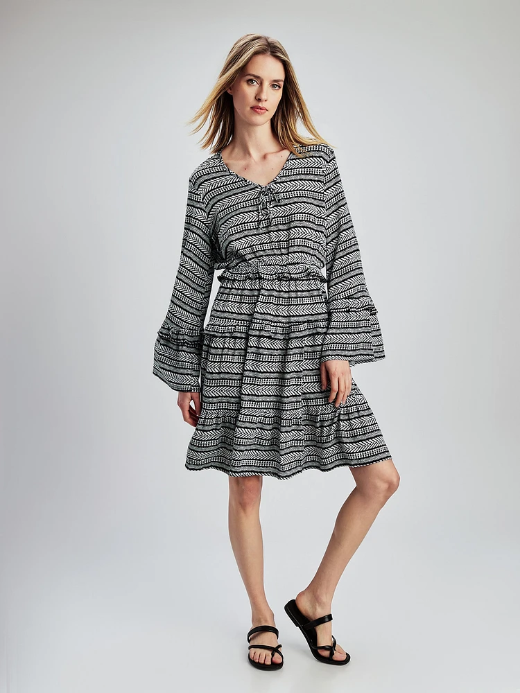 Robe courte évasée