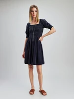Robe courte